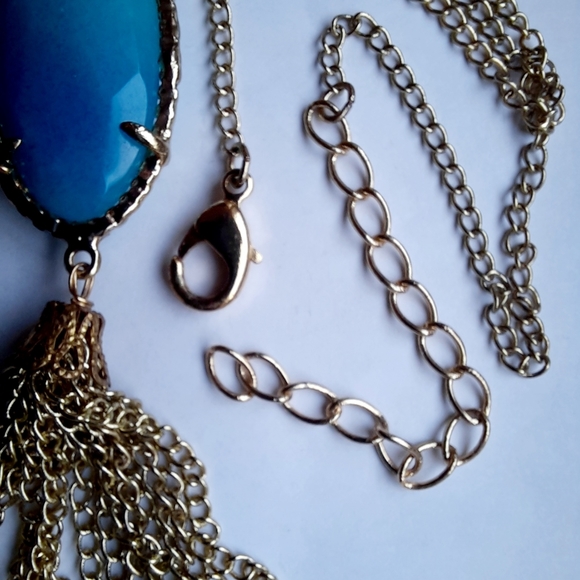 Faceted Blue Stone Necklace - Picture 5 of 6